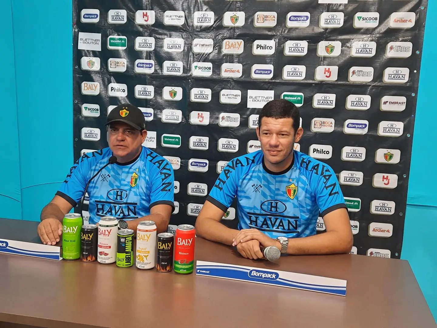 (V&iacute;deo) Brusque apresenta novo integrante da comiss&atilde;o t&eacute;cnica e deve manter time contra o Cambori&uacute;