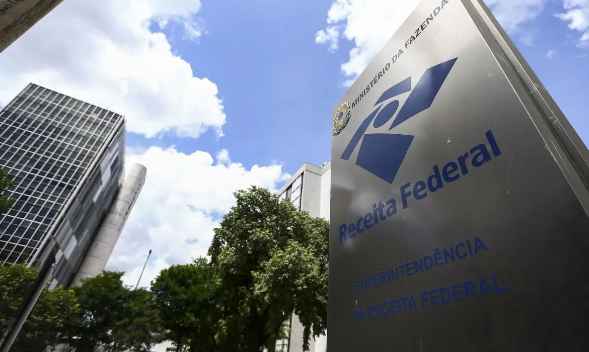 Receita abre hoje consulta a quarto lote de restitui&ccedil;&atilde;o do IR