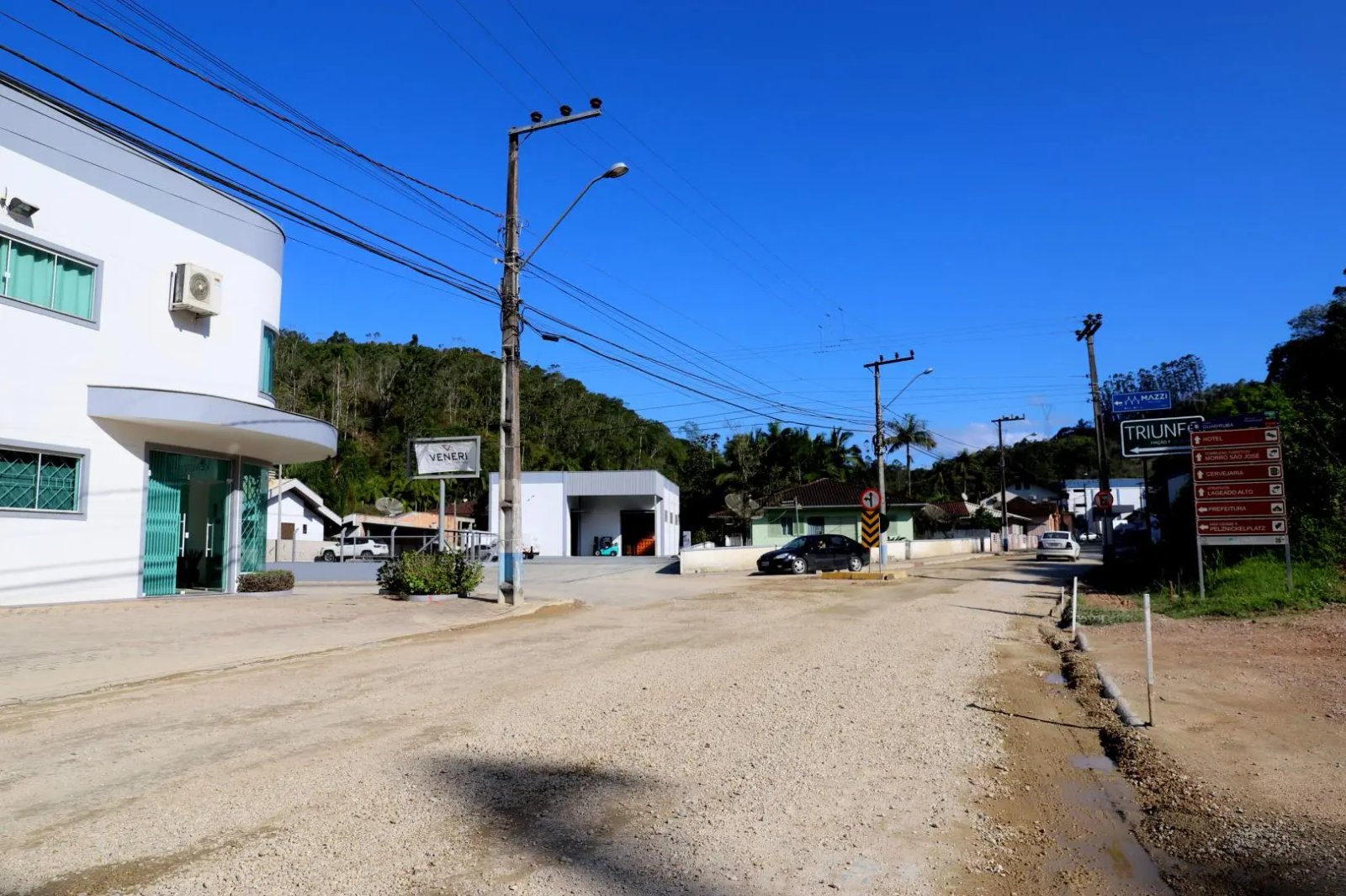 Rua Jos&eacute; Dirschnabel ficar&aacute; interditada para  pavimenta&ccedil;&atilde;o