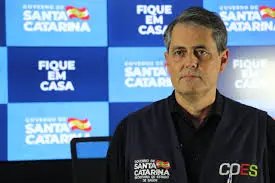 Nova portaria mant&eacute;m suspenso esporte amador coletivo