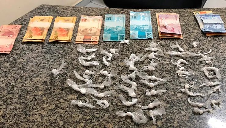 Rapaz é preso por tráfico e pediu para não informarem a família  