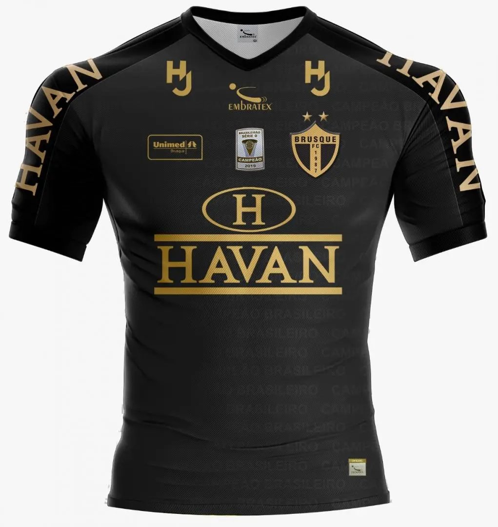 Novo uniforme marca momento hist&oacute;rico e recente do clube