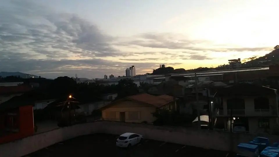 Epagri/Ciram mant&eacute;m alerta de temporais at&eacute; a noite deste domingo