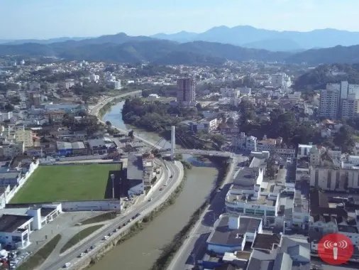 Duas grandes empresas v&atilde;o se instalar em Brusque em breve