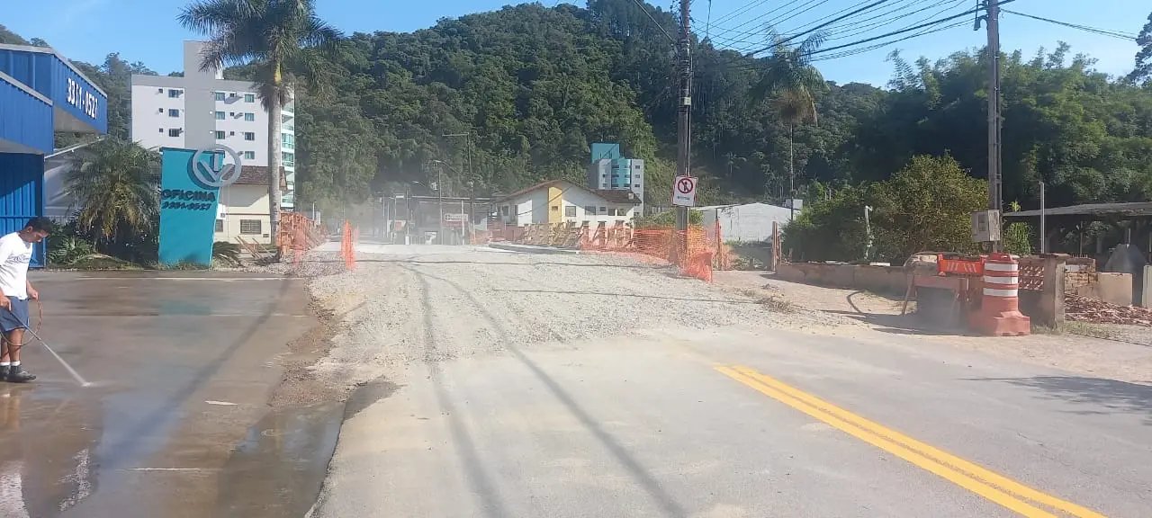 Prefeitura muda hor&aacute;rio que ponte estar&aacute; fechada no bairro Guarani