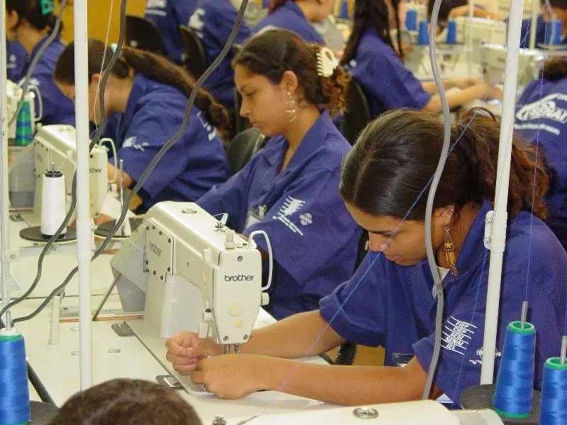 Brusque fecha maio com saldo negativo