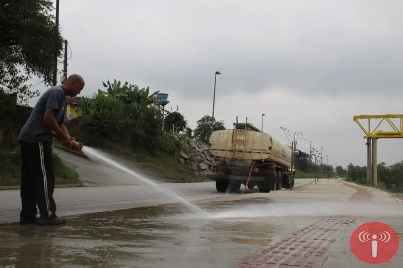 Limpeza segue pelos próximos dias