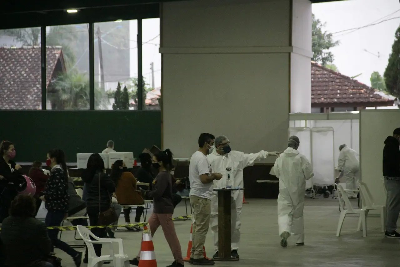 Aumento de casos muda hor&aacute;rio de atendimento do Centro de Triagem
