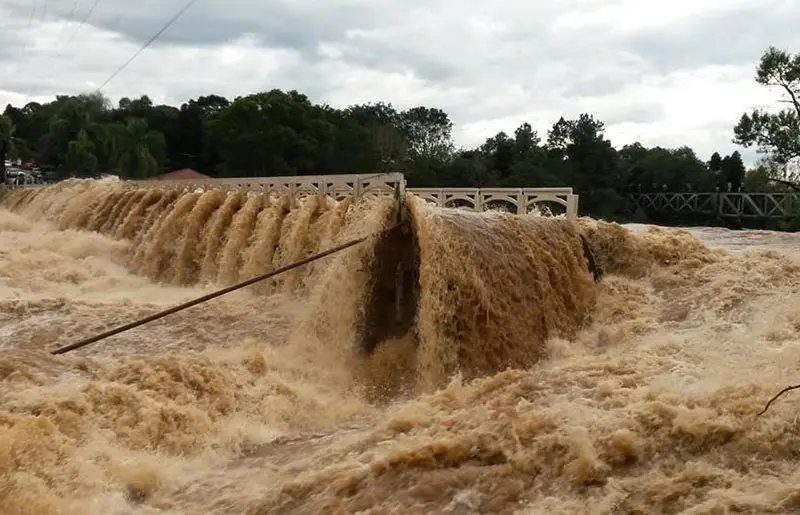 Chuva afeta mais de 43 mil pessoas no PR