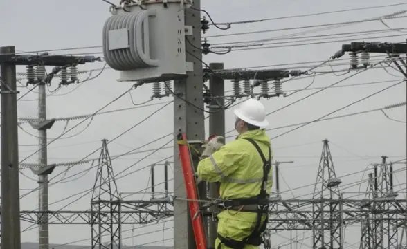 Queda de energia em mais de 30 mil casas de SC
