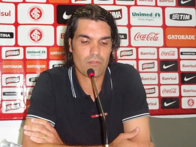 Fernandão morre em acidente de helicóptero