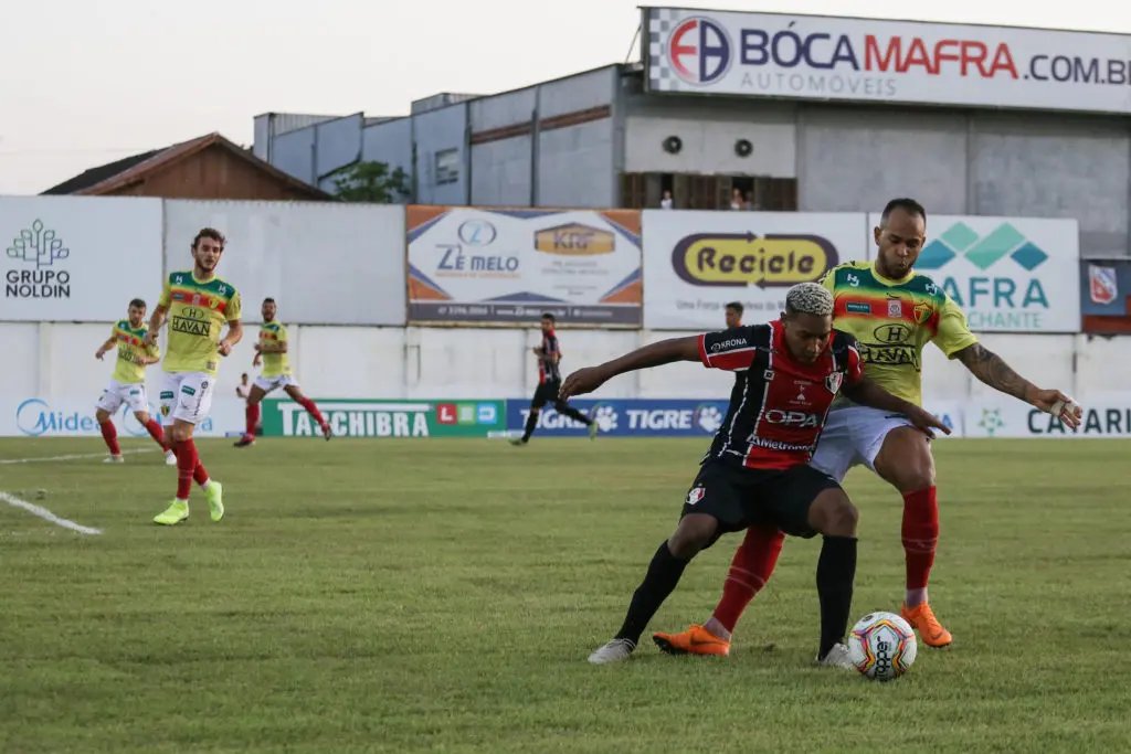 Hor&aacute;rio do jogo entre Joinville e Brusque &eacute; alterado