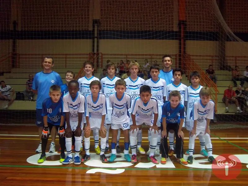Sub-13 do Guarani na briga pela taça