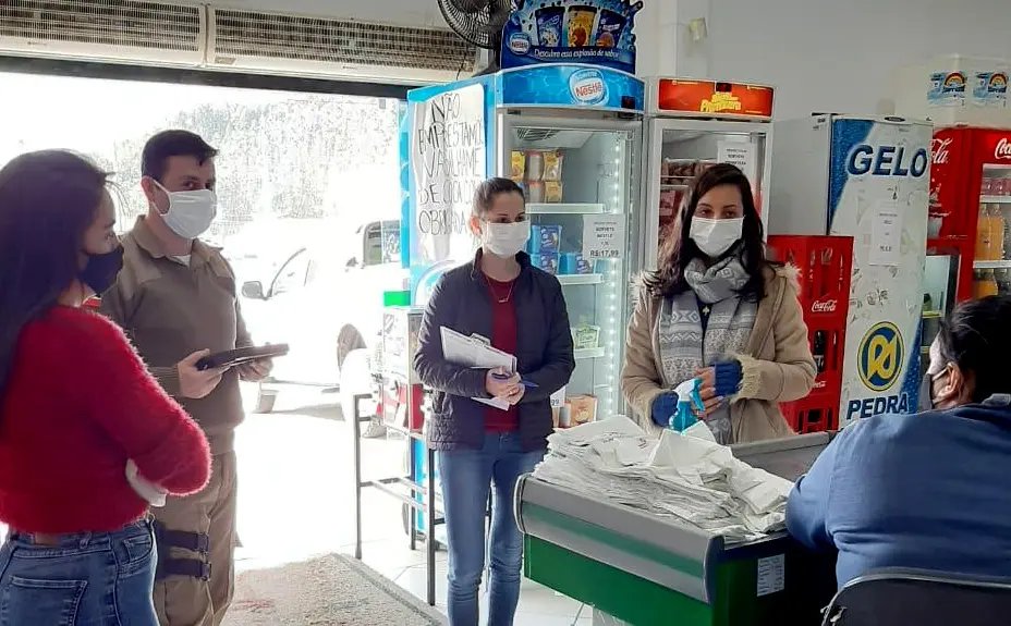 Equipes intensificam orienta&ccedil;&atilde;o em Guabiruba