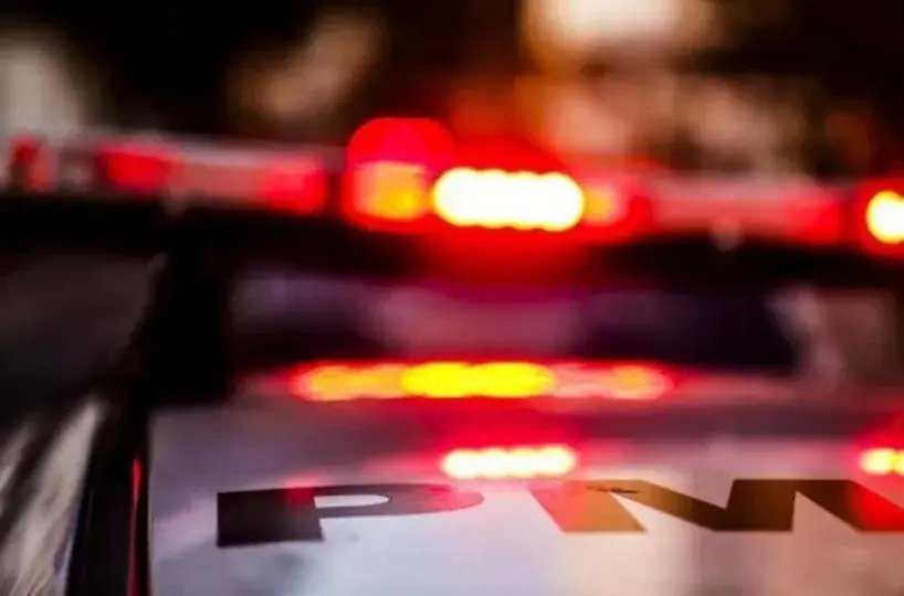 Homem &eacute; flagrado tentando furtar loja no Centro de Brusque