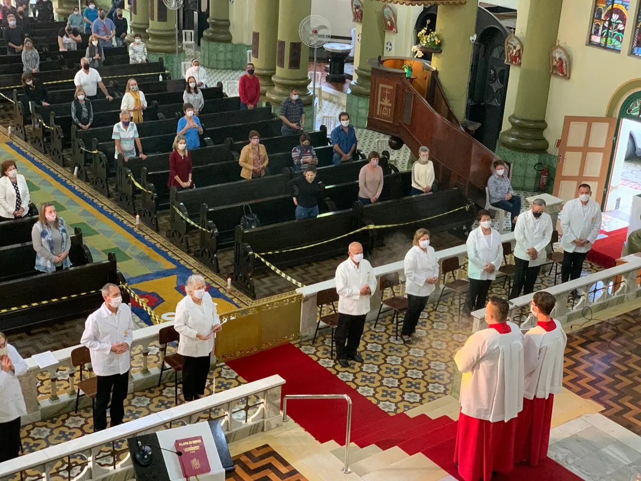 Celebra&ccedil;&otilde;es marcam Dia de Corpus Christi diferente em Brusque