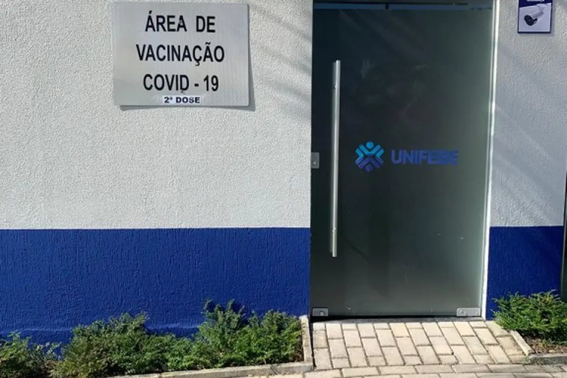 Morador de Brusque surpreende equipe de vacina&ccedil;&atilde;o com gesto de carinho