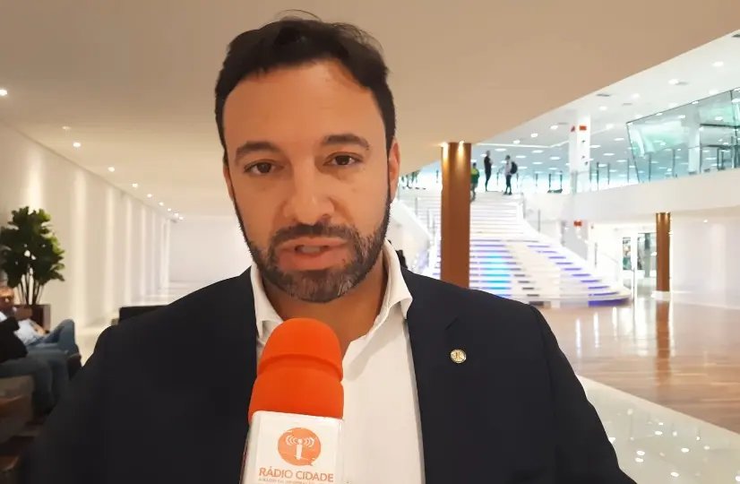 (V&iacute;deo) Para deputado, Hang &eacute; "principal" nome catarinense em eventual candidatura ao Senado