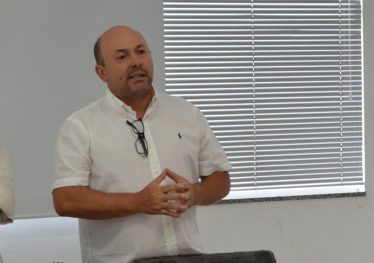 Agradecido, Vequi declina convite do governo do estado