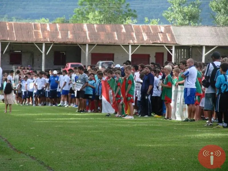 Brusquenses estrearam em torneio