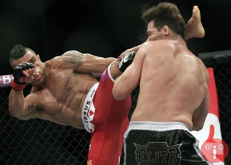 Vitor Belfort nocauteia inglês e disputará cinturão