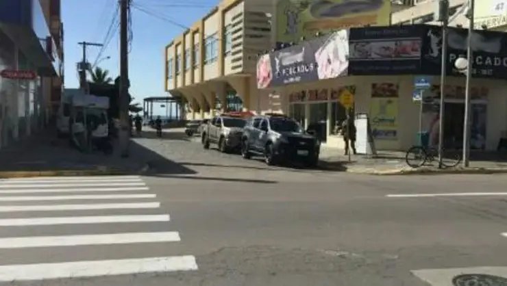 Traficante é preso com mais de 200 kg de drogas e arma