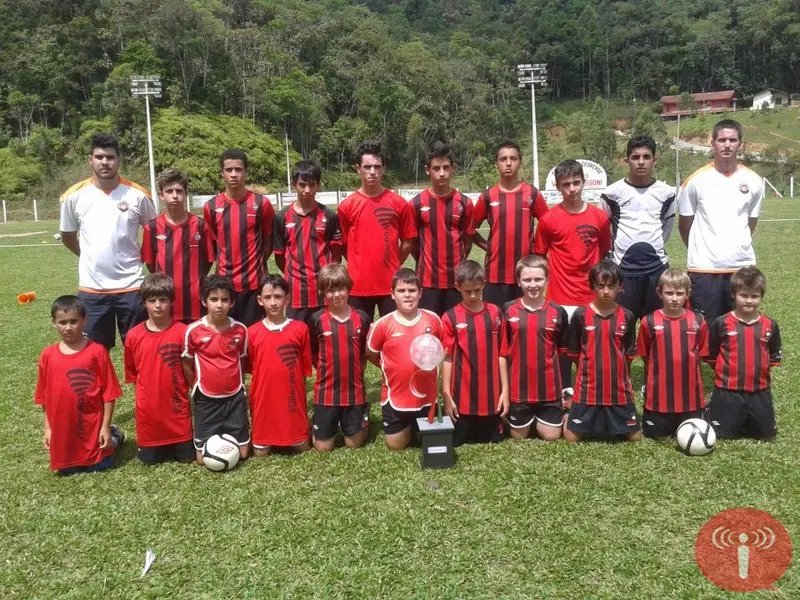 Duas equipes brusquenses na disputa