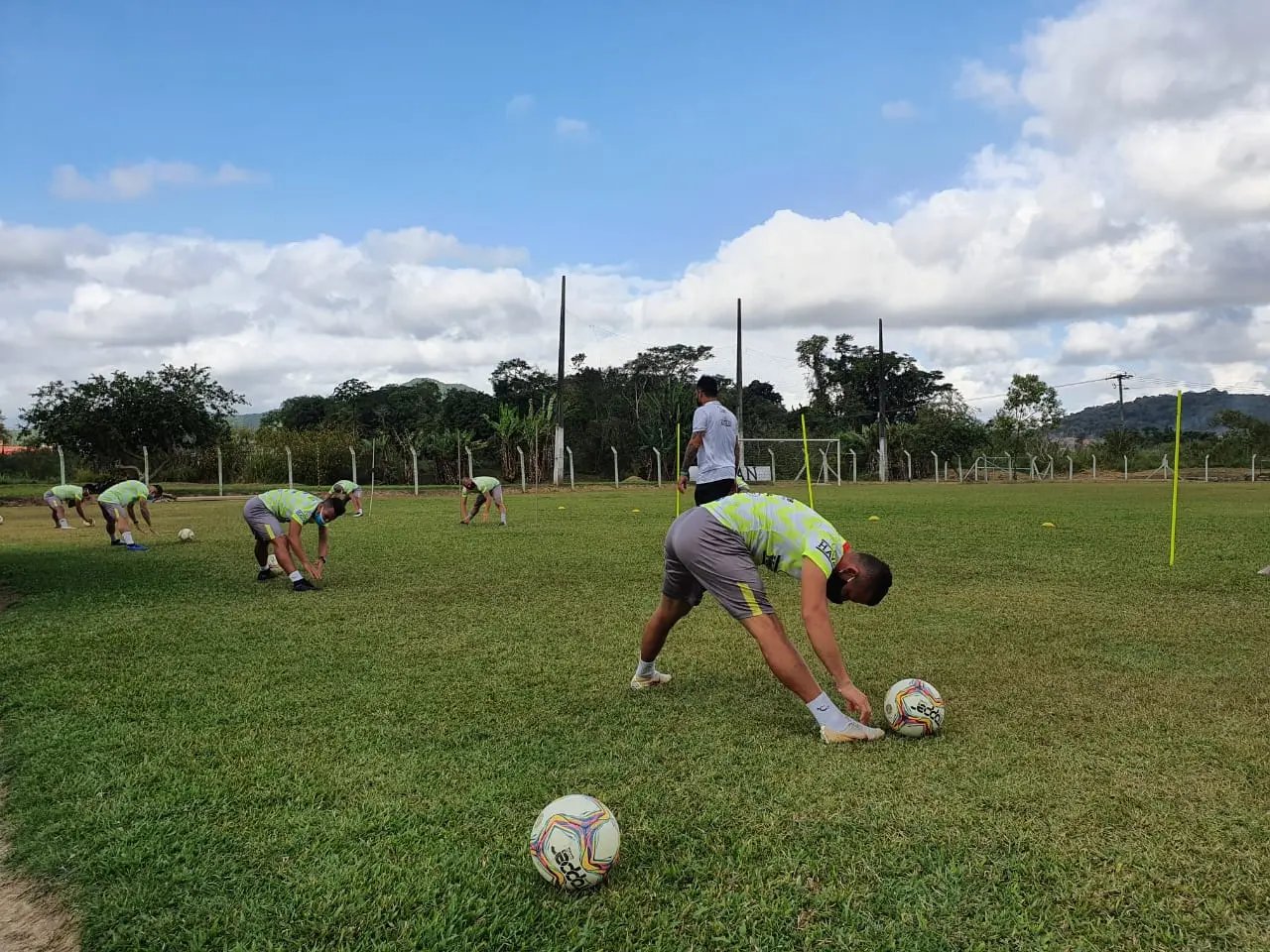 Dia de retorno aos treinos no Brusque Futebol Clube