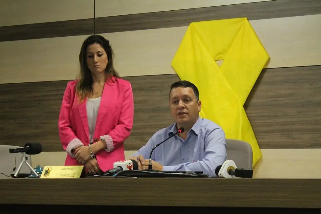 Eleição indireta será no domingo