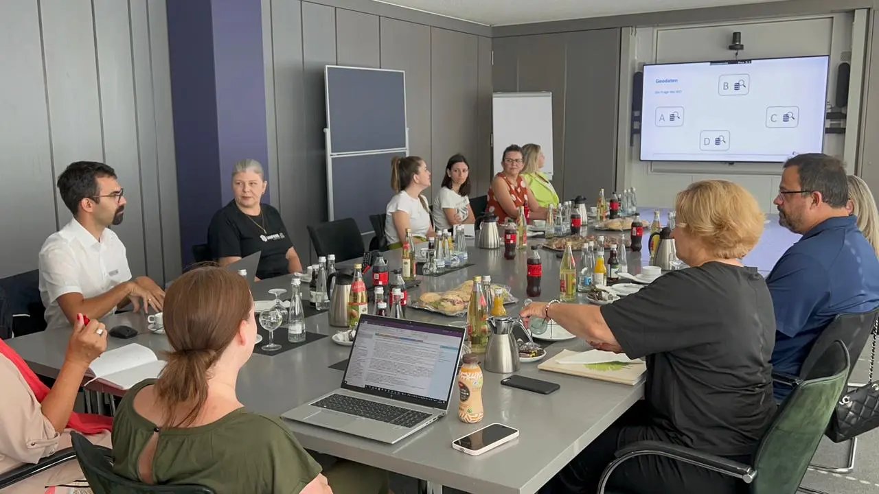 Reuni&atilde;o debate parceria entre Brusque e o Distrito de Karlsruhe, na Alemanha