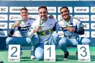 Atletas de BMX de Brusque Brilham no BMX Racing 2023 - 2