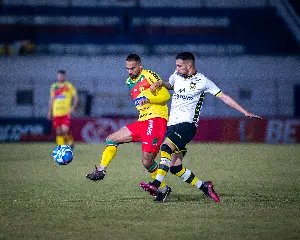 São Bernardo barra sequência de vitórias do Brusque no Brasileiro - 3