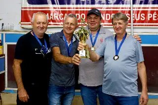 Cruzeiro/Iano vence Municipal de Bocha Trio Masculino  - 8