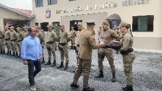 Policiais militares são promovidos durante solenidade em Brusque - 1