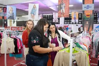 Pronegócio inicia com grande movimento de compradores - 1