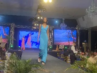  Desfile da Pronegócio apresenta tendências do Alto Verão  - 2