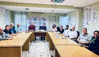 Ampe Brusque recebe visita de representantes da ABIT e da ApexBrasil  - 1
