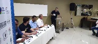 Conselho de Entidades cobra compromisso dos candidatos a prefeito - 5