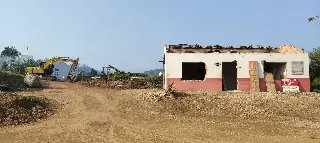 Família começa a retirar estrutura da Área 41, no Jardim Maluche - 8