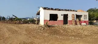 Família começa a retirar estrutura da Área 41, no Jardim Maluche - 3