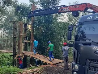 Secretaria de Obras conclui reforma da ponte pênsil SC 021 - 1