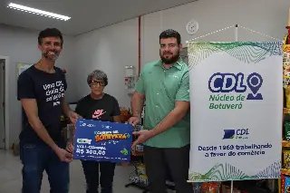 Compre em Botuverá: CDL entrega prêmios aos ganhadores da promoção - 1