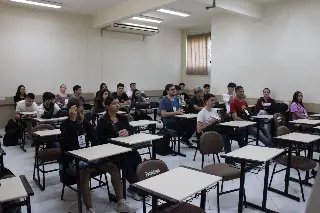 Faculdade São Luiz recebe alunos da Escola João Boos - 3