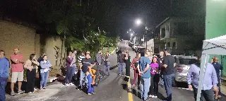 Prefeitura entrega pavimentação comunitária na rua Frederico Debatin - 8
