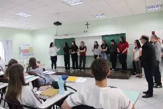 Colégio São Luiz recebe intercambistas do Canadá - 3