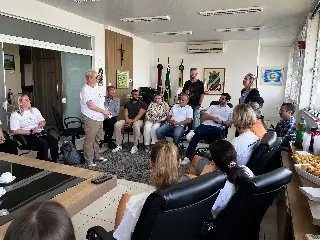 Prefeito André Vechi recebe intercambistas alemães em visita oficial - 2