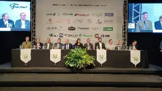 Nova diretoria da ACIBr toma posse em solenidade festiva - 1