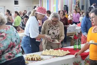 Público prestigia Bingo com Café de Natal da Apae de Brusque - 9
