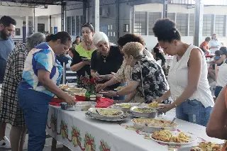 Público prestigia Bingo com Café de Natal da Apae de Brusque - 8