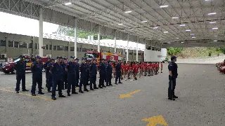 Quartel de Brusque comemora 41 anos com formação de Bombeiros Mirins - 13